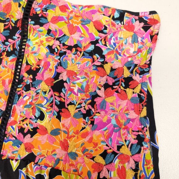 Savanna Jane Short Sleeve V Neck Embroidered Floral Print Top Multicolor - Picture 5 of 8